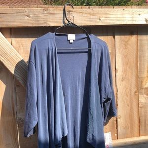 Small Shirley - Lularoe coverup